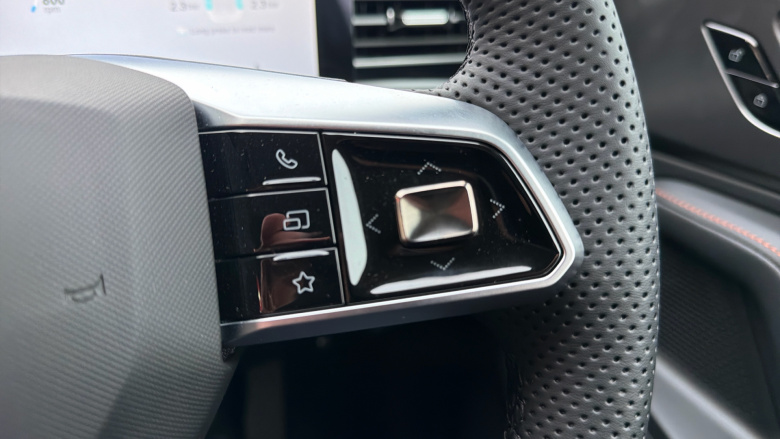 MG HS 1.5 T-GDI Trophy 5dr Petrol Hatchback